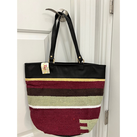 Raj Hedda Handbags - Raj Hedda Large Tote Bag
